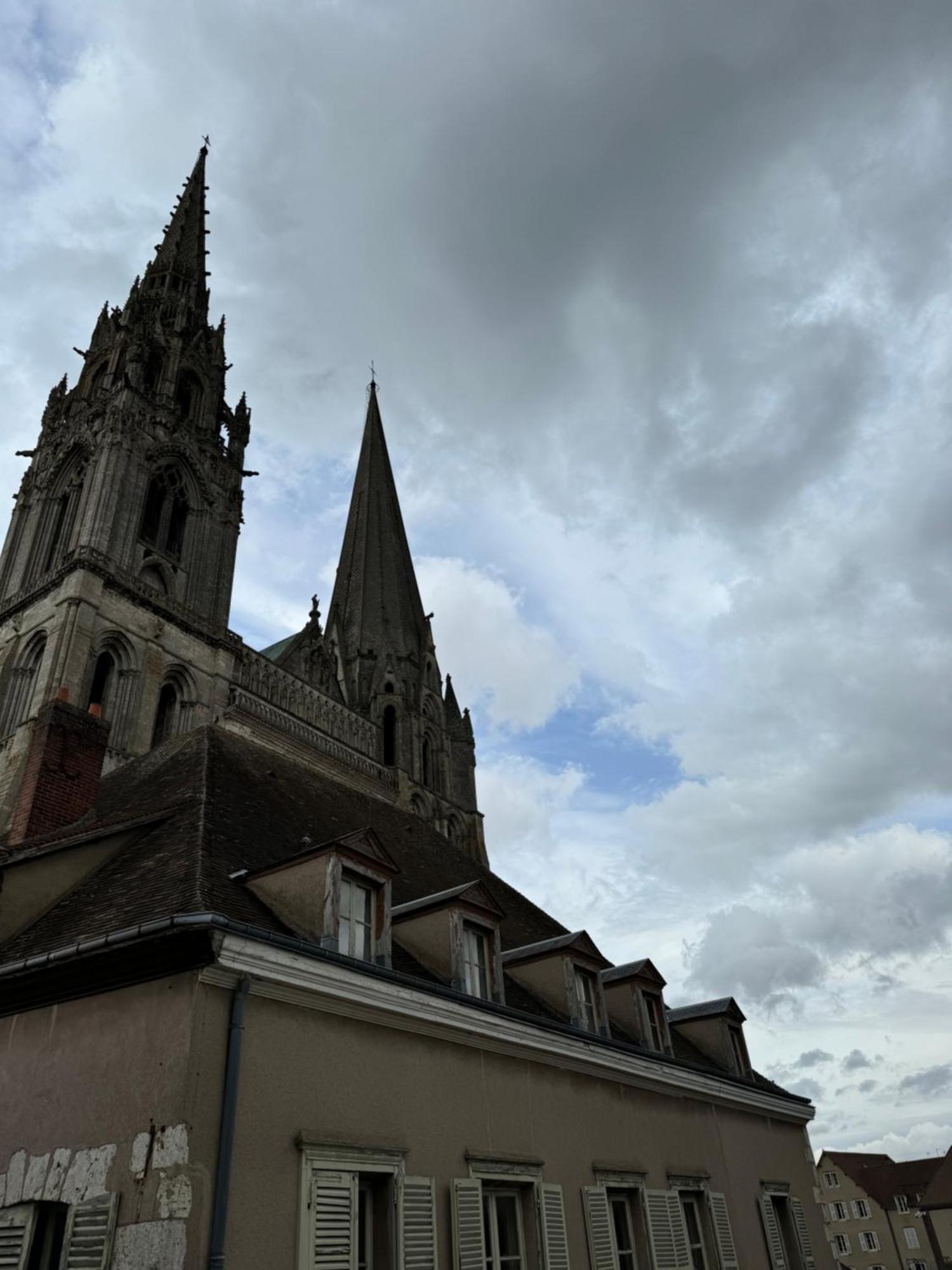 Le Cheval Gris - Parvis Cathedrale - Hyper Centre Apartment Chartres Exterior foto